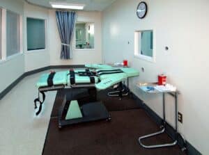 La chambre d'exécution de la prison d'État de San Quentin en Californie. - Photo Wikipédia Commons